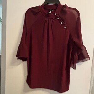 Zero 2 Eight Women’s Wine/Plum Sheer ¾” bell Sleeve Crew Neck Size S
